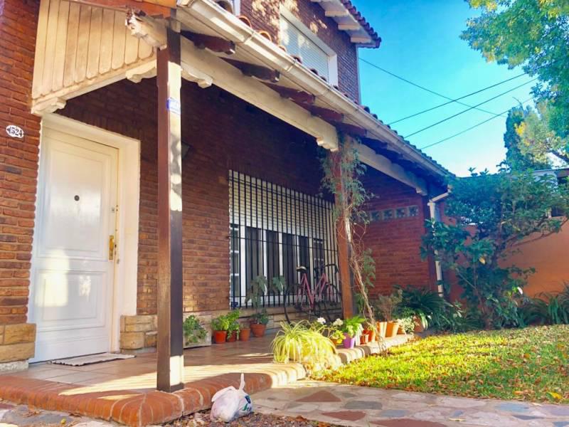 #1395017 | Venta | Casa | Martinez (Hussek Inmobiliaria)