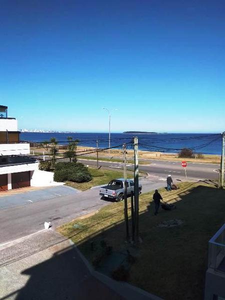 #3238132 | Venta | Departamento | Playa Mansa (Emiliano Pedrozo)