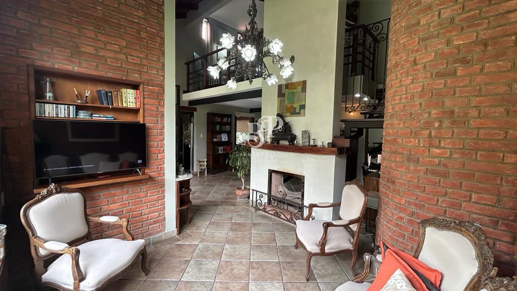 #4714070 | Sale | House | El Paso (Barbara Piaggio INVERSIONES BOUTIQUE)