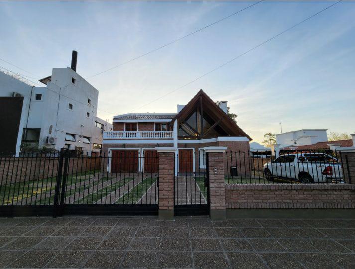 #5014466 | Venta | Casa | Nautico Costa Azul (López  Baena Propiedades)