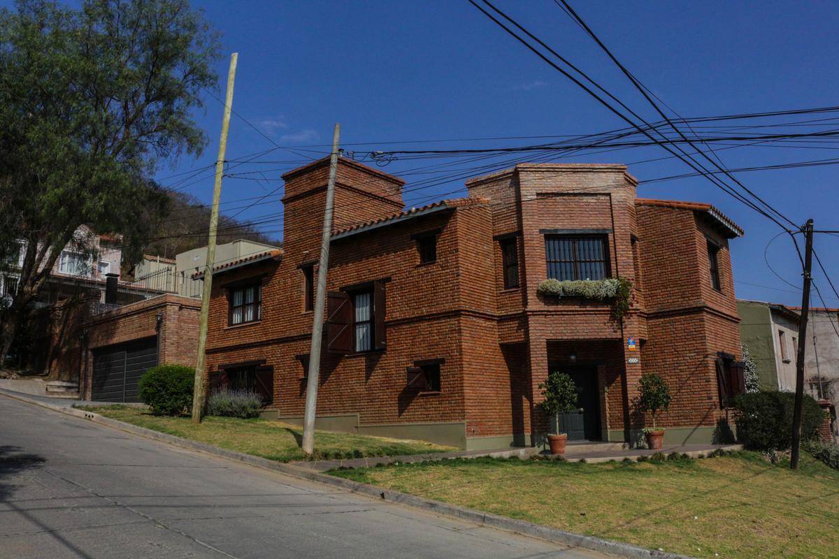 #1202601 | Venta | Casa | Barrio Tres Cerritos (Gan Inmobiliaria)