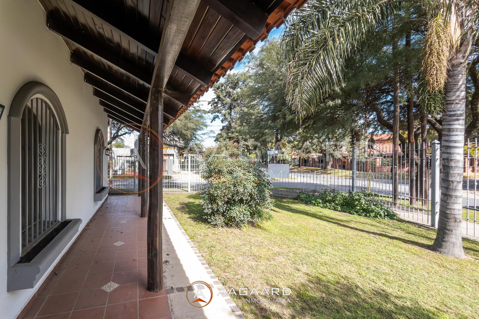 #5018316 | Sale | House | Villa Belgrano (AAGAARD INMOBILIARIA)