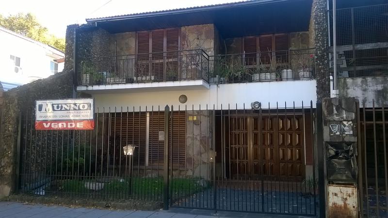 #422901 | Venta | Casa | Lomas De Zamora (Munno Propiedades)