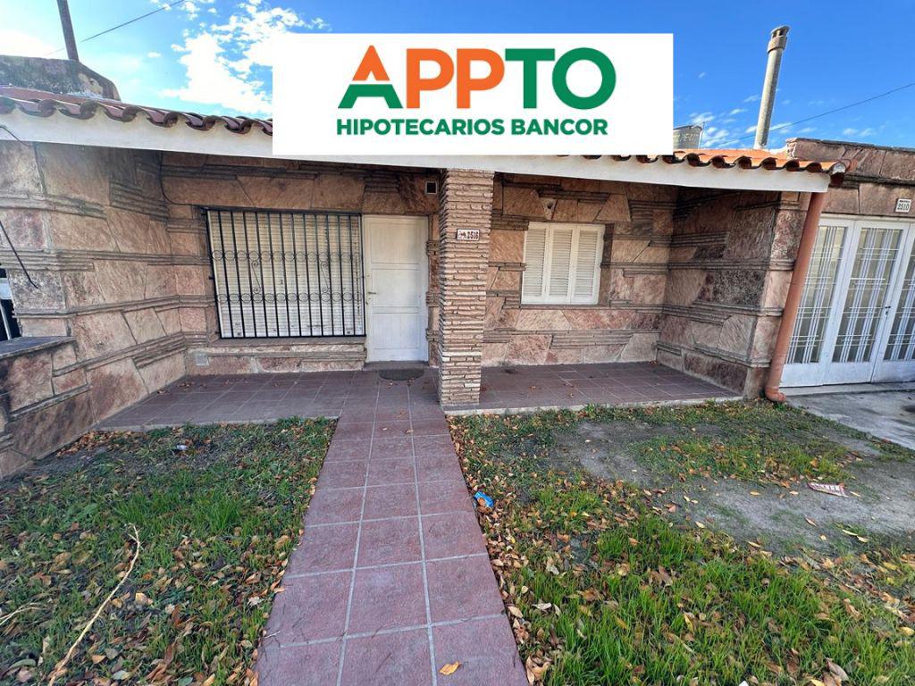 #5096142 | Venta | Casa | Los Naranjos (RUÉ Negocios Inmobiliarios)