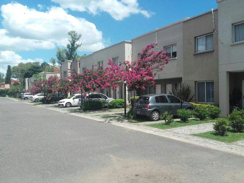 #5468384 | Alquiler | Departamento | Pellegrini Village (Lemos Negocios Inmobiliarios)