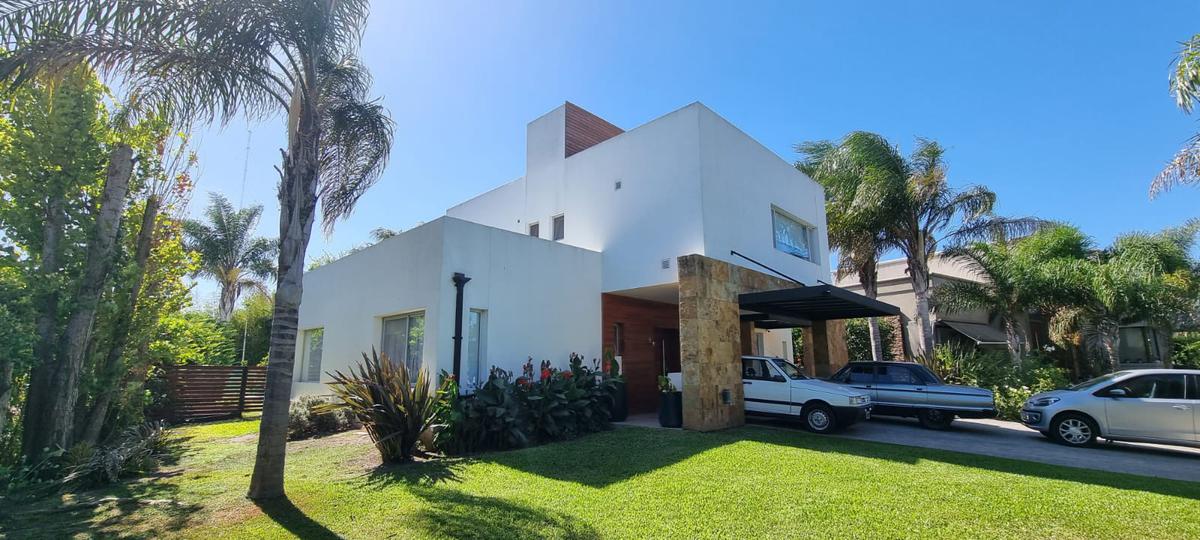 #4169099 | Venta | Casa | Altos Del Sol (Sitios Comerciales)