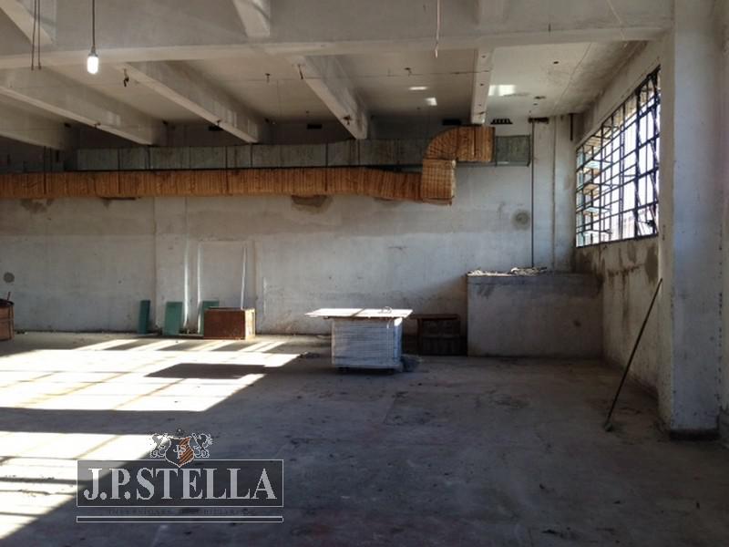 #393789 | Venta | Galpón / Depósito / Bodega | Lomas Del Mirador (JPSTELLA Inversiones Inmobiliarias)