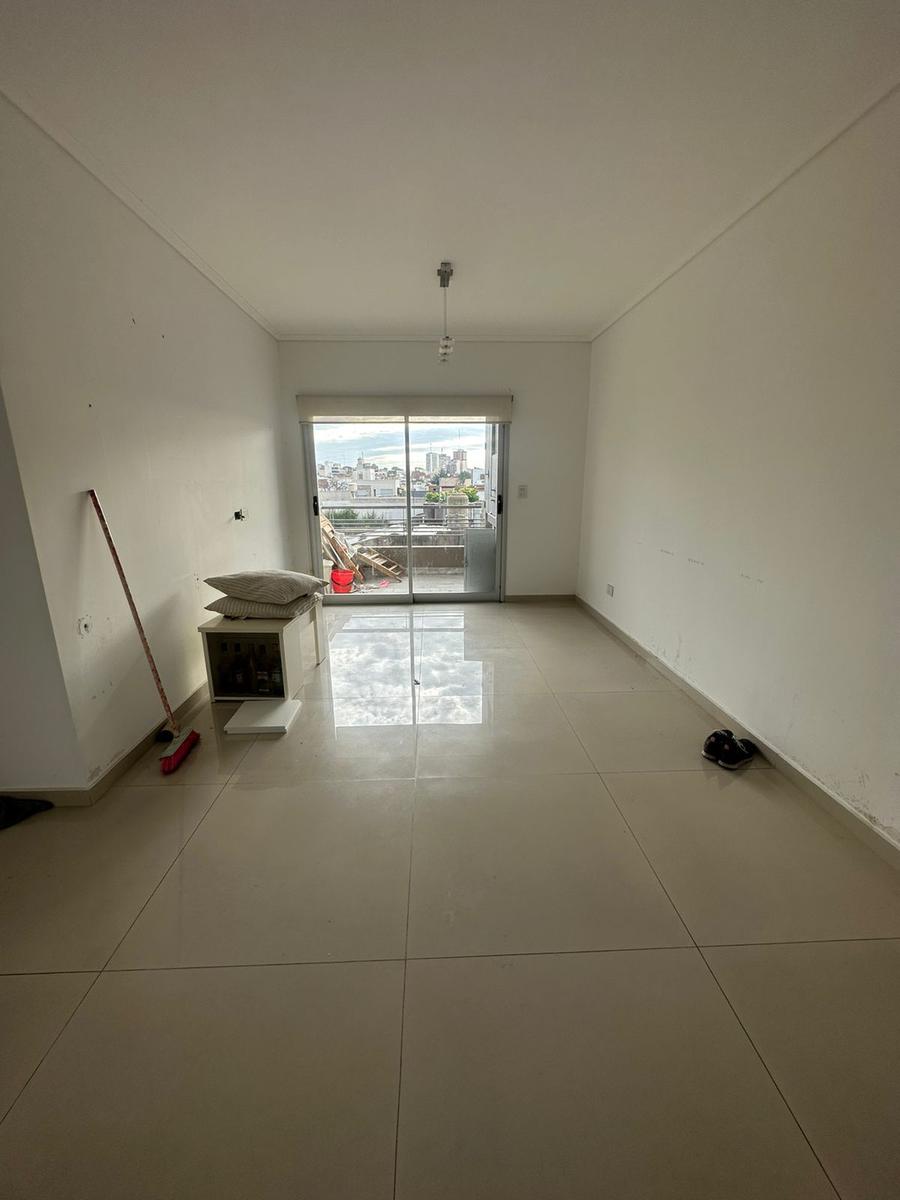 #4904567 | Sale | Apartment | Liniers (RHR Real State)