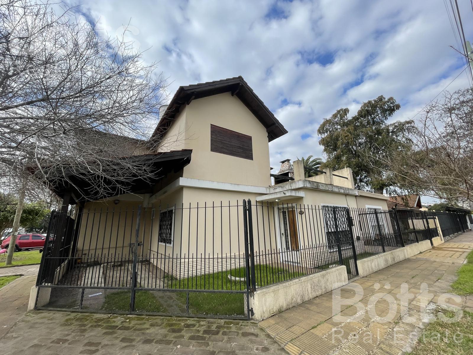 #4926278 | Venta | PH | Jose Marmol (Bötts Real Estate)