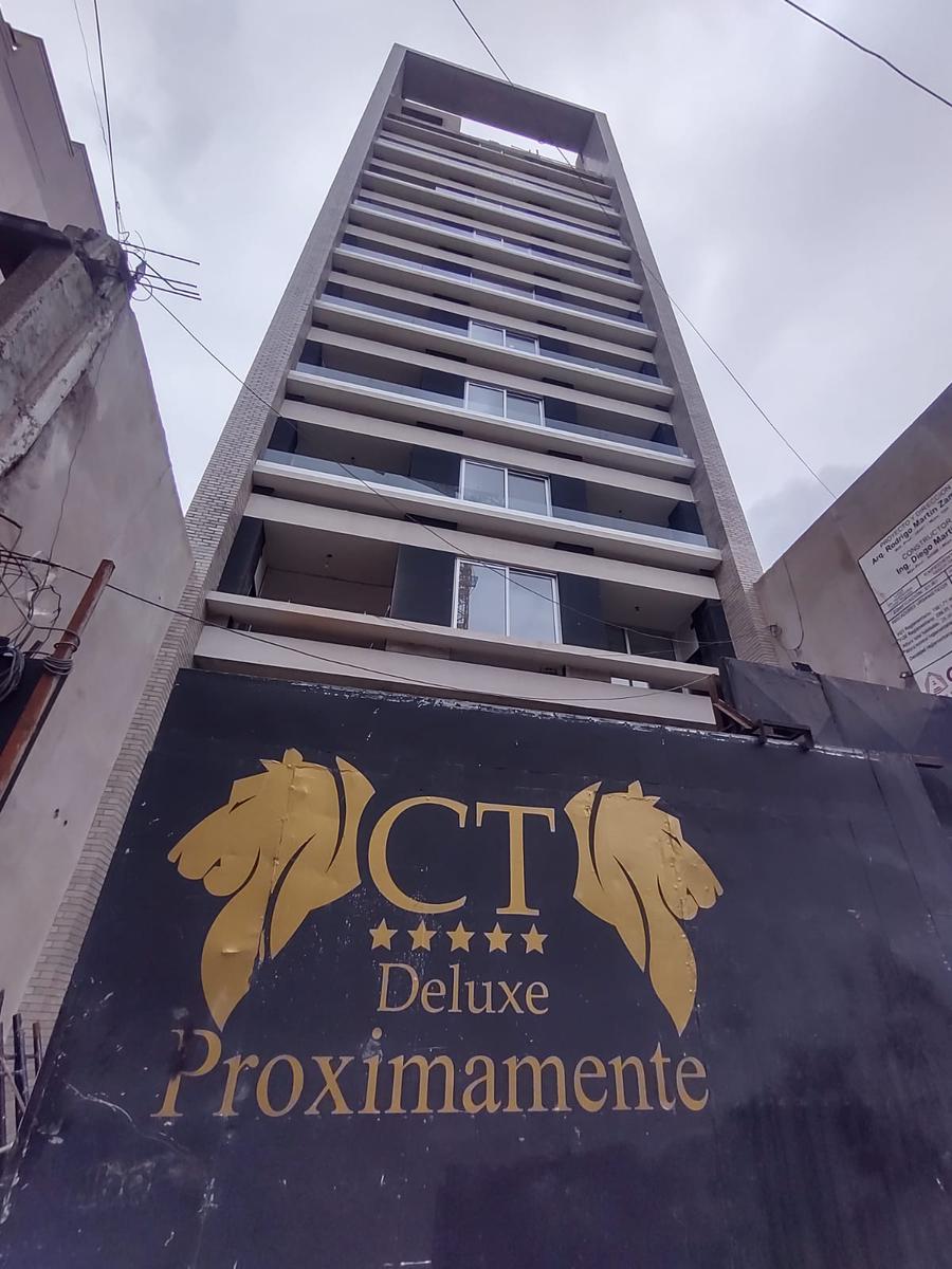 #2351648 | Venta | Departamento | Lanus Oeste (Devetac Propiedades)