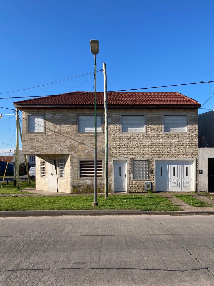 #5028726 | Sale | House | La Plata (Estudio Yacoub)