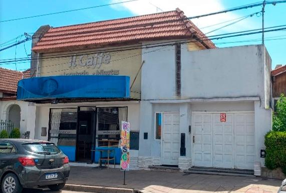 #4656413 | Venta | Casa | Centro De Lujan (Estudio Yacoub)