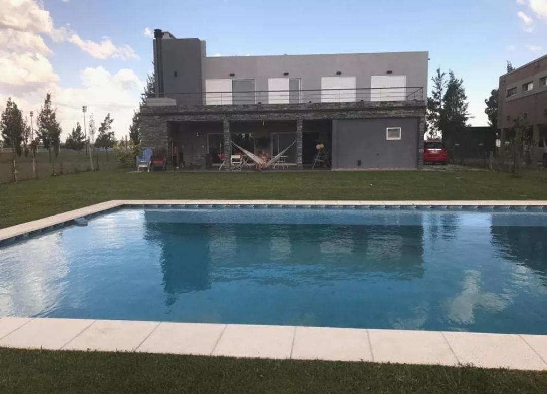 #4548898 | Venta | Casa | El Paraiso (Belprop)