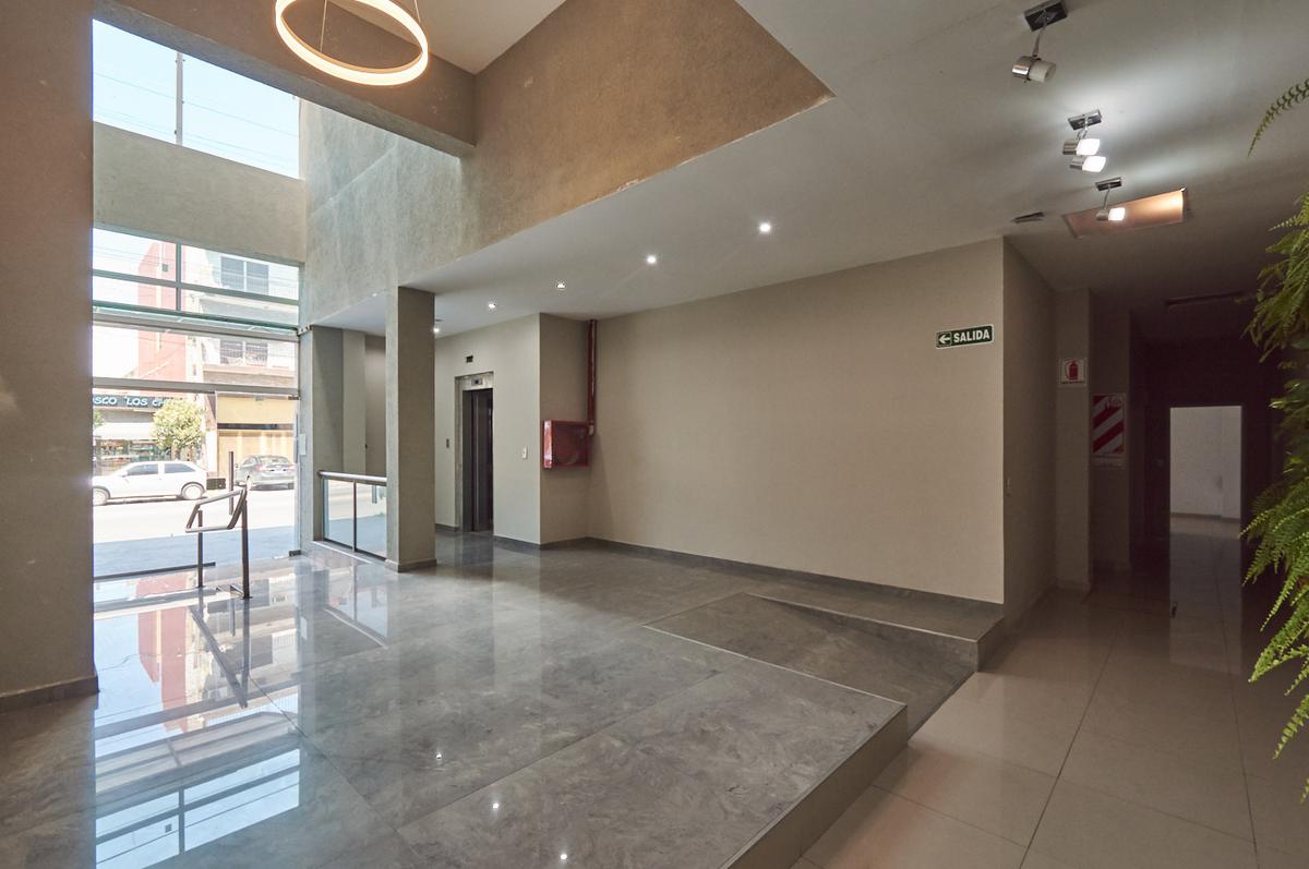 #732401 | Venta | Departamento | Lanus (Roberto Abraham Propiedades)