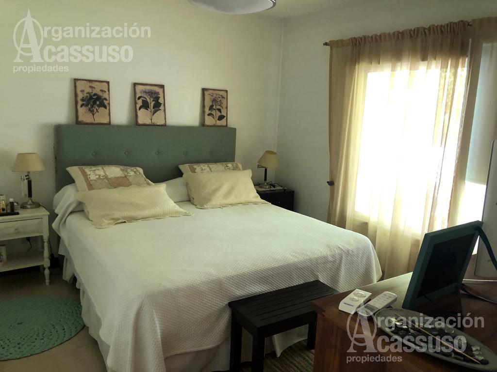 #5400992 | Venta | Casa | Barrancas De San Jose (Organización Acassuso - Casa Central)