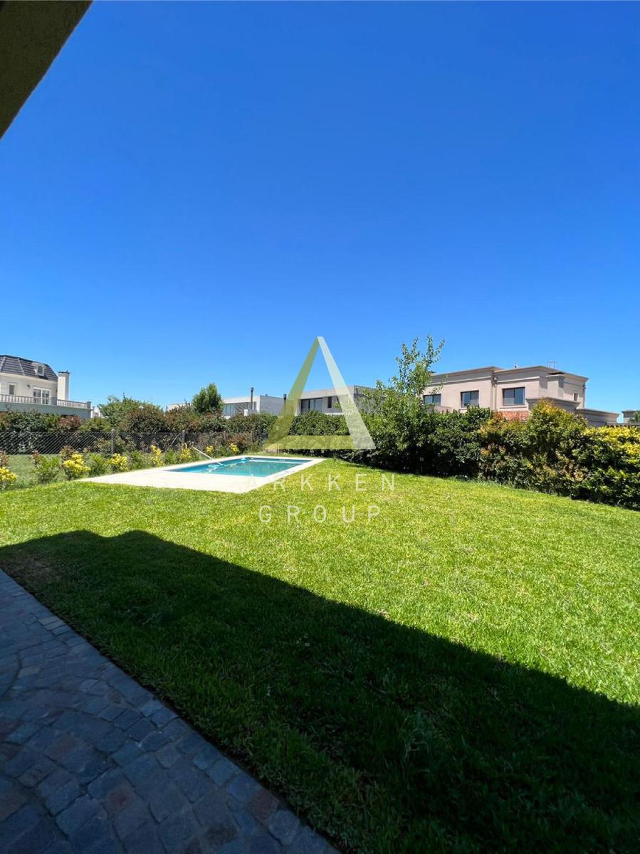 #5301285 | Venta | Casa | Ayres Plaza (Arkkengroup)