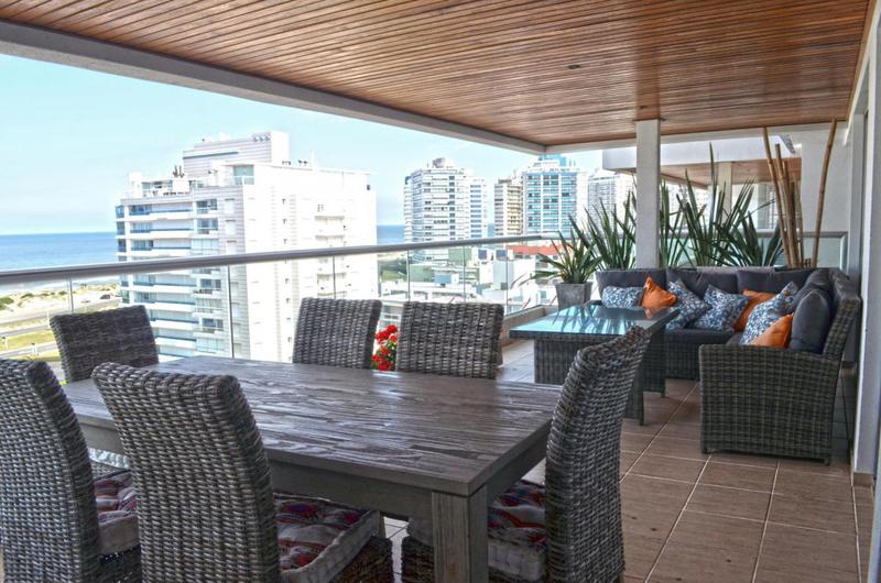 #4406375 | Alquiler Temporal | Departamento | Punta del Este (Kuste House Hunting)