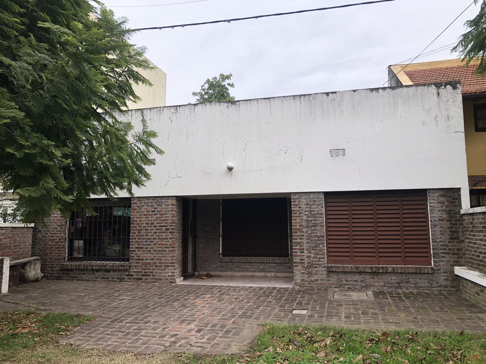 #5464209 | Venta | Casa | Manuel B Gonnet (Alberto Dacal)