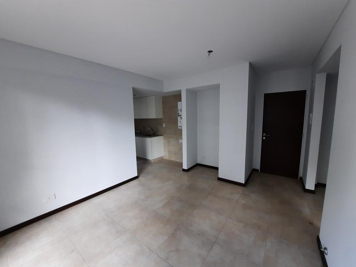 #2904876 | Venta | Casa | Castelar Sur (Diego Villarreal)