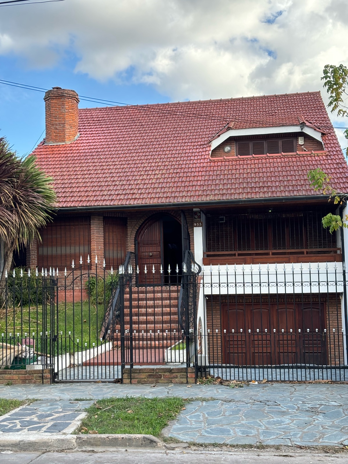 #5115738 | Sale | House | Luis Guillon (Fabiana Saenz Propiedades)