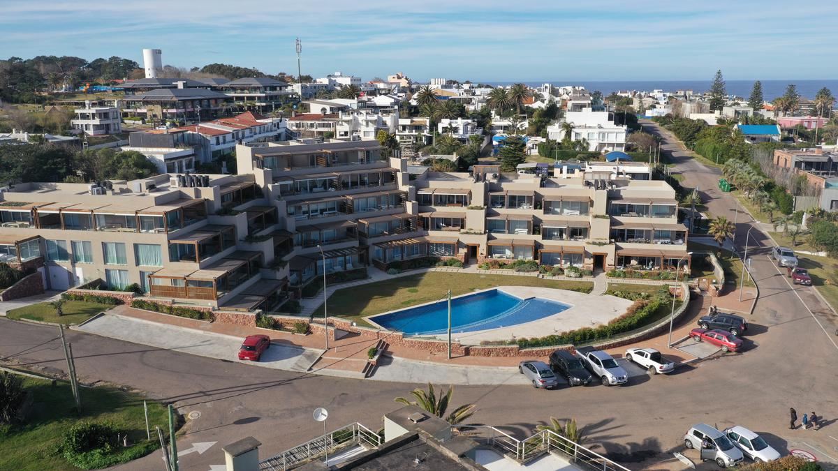 #2176707 | Alquiler Temporal | Departamento | La Barra (Kuste House Hunting)