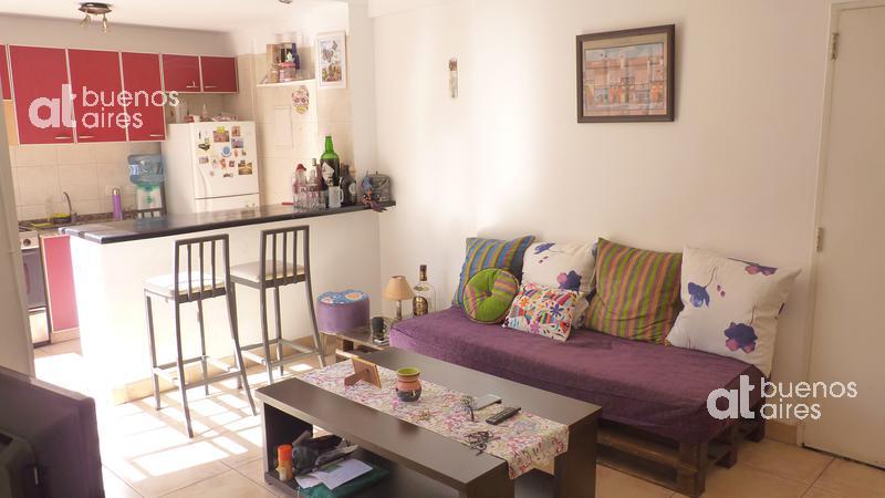 #5015035 | Temporary Rental | Horizontal Property | Colegiales (At Buenos Aires)