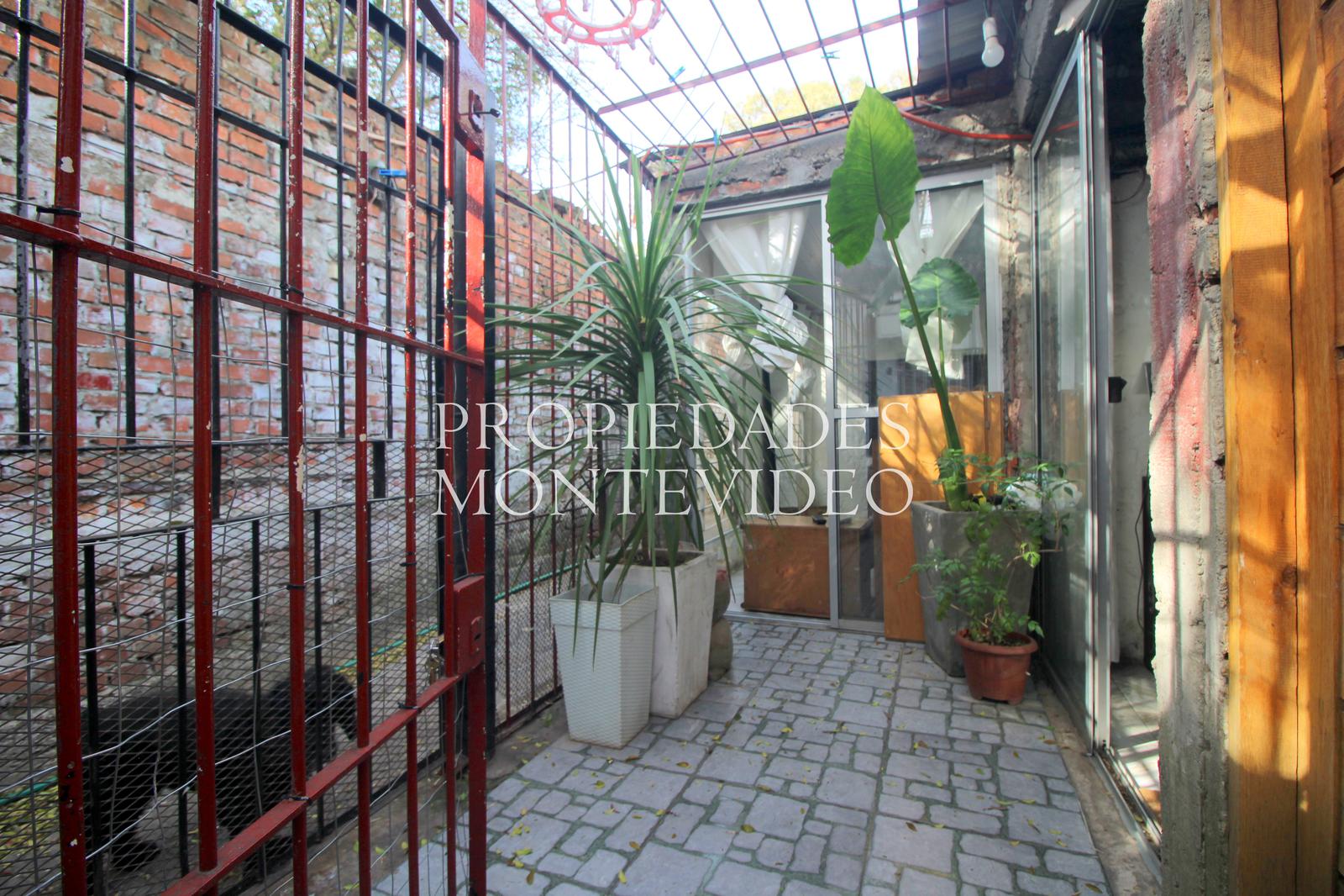 #4577120 | Venta | Casa | La Comercial (Propiedades Montevideo)