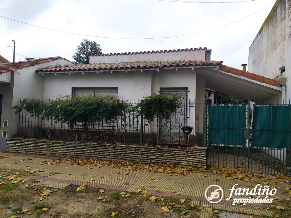 #5143505 | Alquiler | Casa | Lomas De Zamora (Fandiño Propiedades)