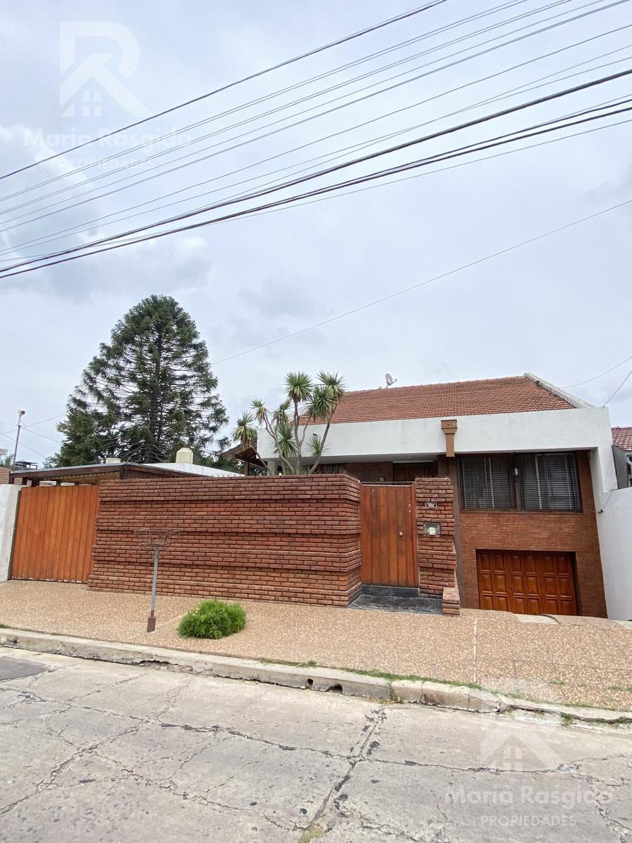 #4976207 | Sale | House | Castelar Norte (Maria Rasgido Propiedades)