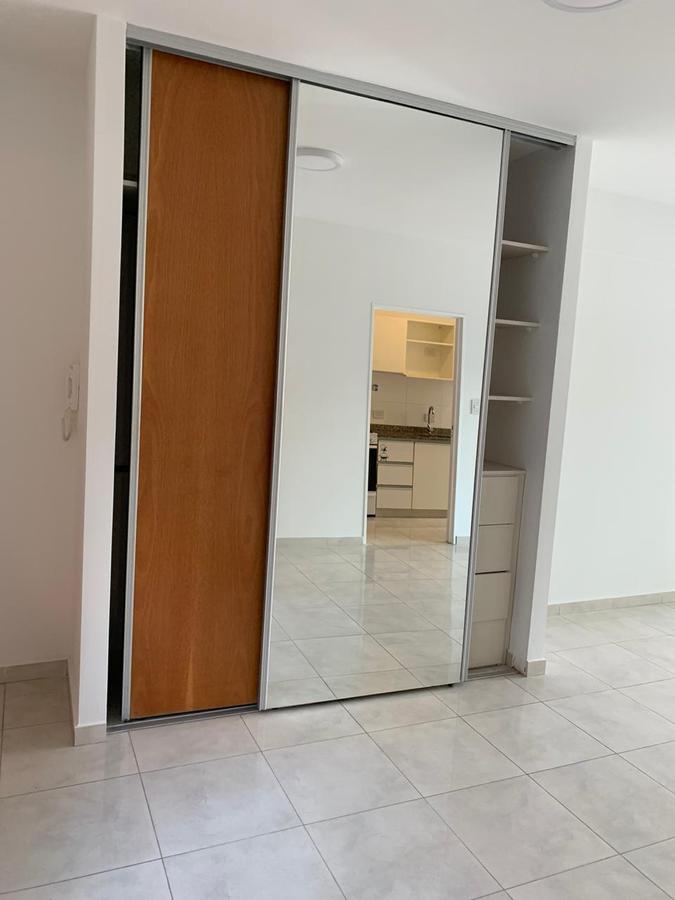 #1557712 | Venta | Departamento | Puerto Madero (Quicksale Propiedades)