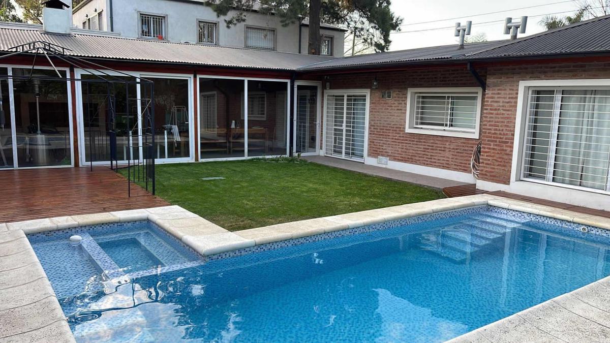 #5035797 | Venta | Casa | Ituzaingó (Estudio Yacoub)