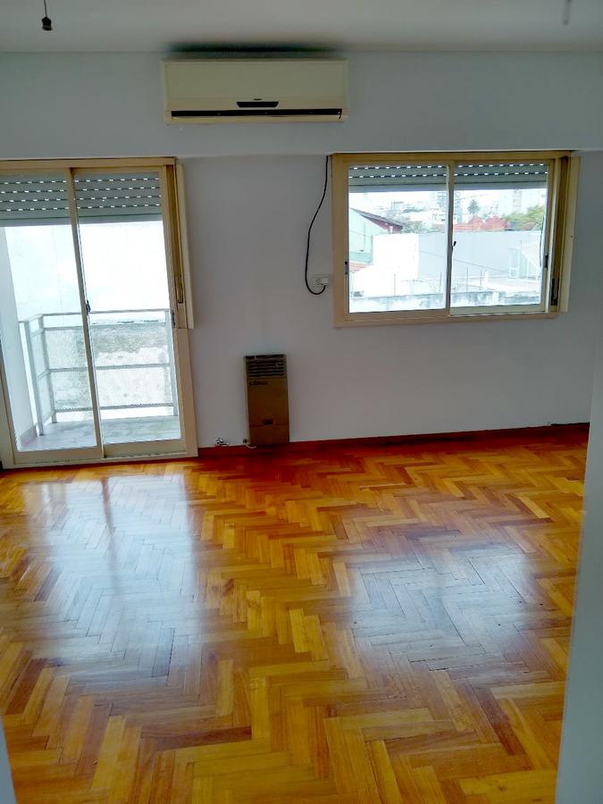 #3907564 | Venta | Departamento | Coghlan (Lorenzo Propiedades)