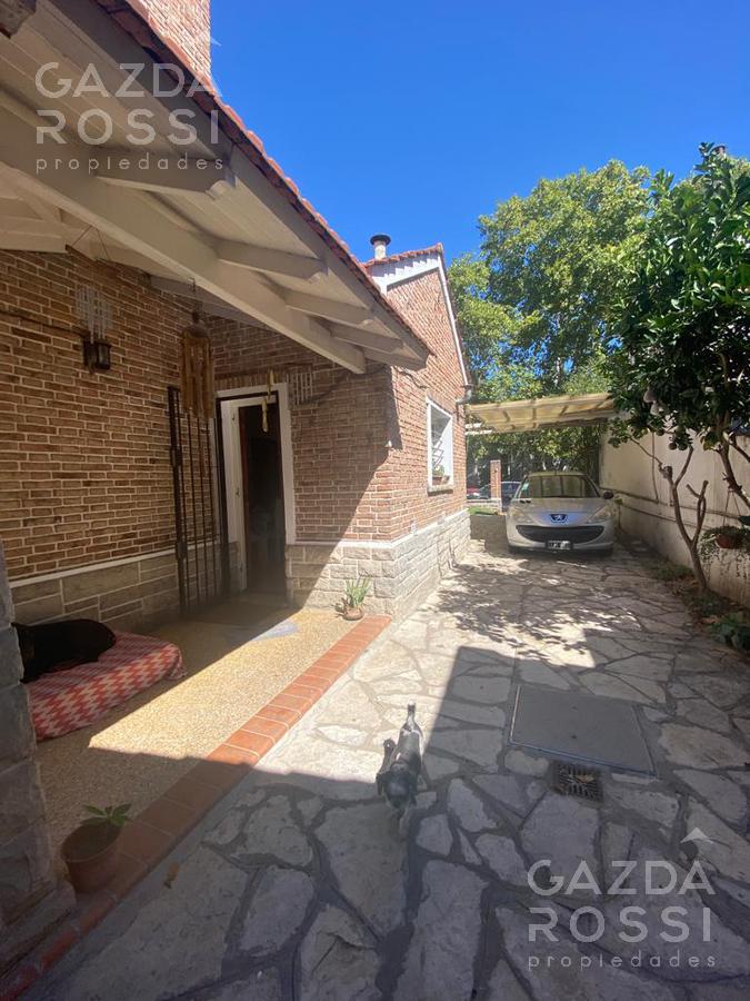 #5454234 | Venta | Casa | Adrogue (Gazda Rossi Propiedades)