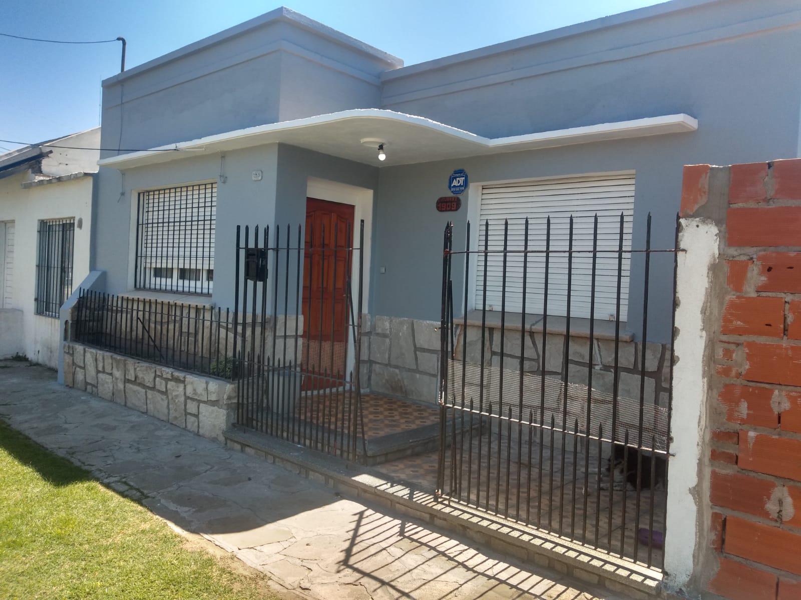 #5148139 | Venta | Casa | Jorge Newbery (Posternak Propiedades)