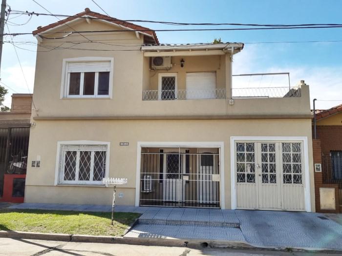 #2000009 | Venta | Casa | Martinez Fleming / Panamericana (Martin Propiedades)