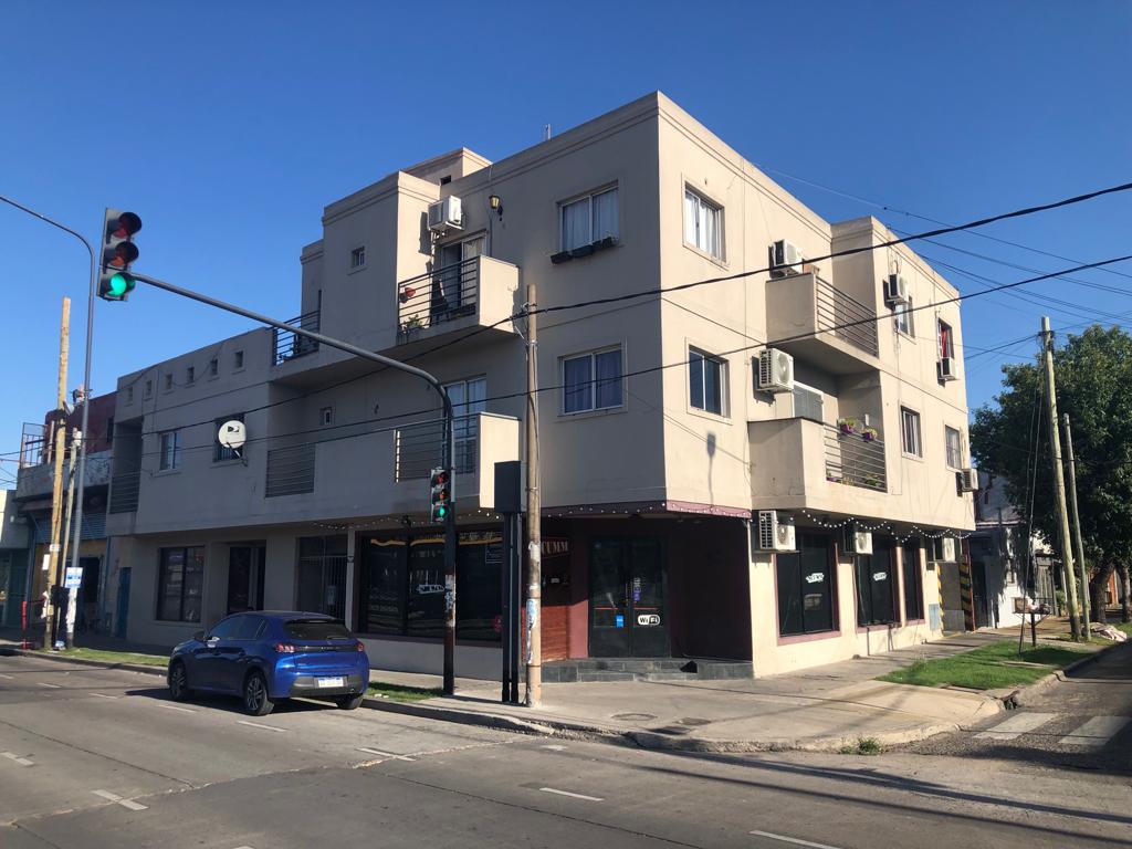 #2469492 | Venta | Local | Haedo (Sitios Comerciales)