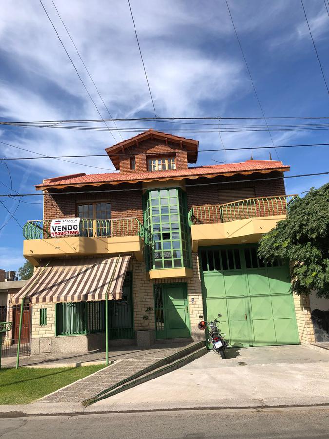 #3983956 | Venta | PH | Cumelen (PURA Inmobiliaria)