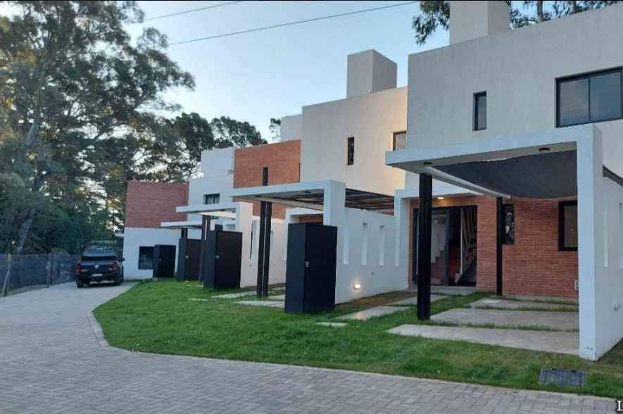 #5461850 | Venta | Casa | Villa Rivera Indarte (HDH Propiedades)