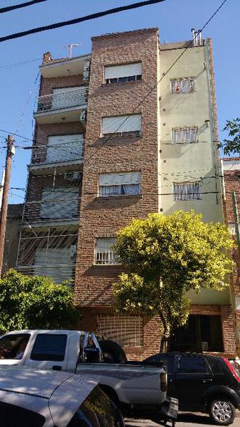 #5462959 | Alquiler | Departamento | Valentin Alsina (Roberto Abraham Propiedades)