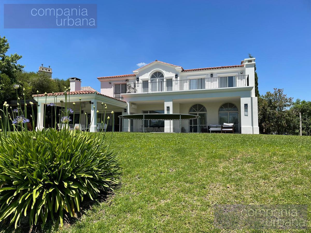 #4940209 | Temporary Rental | House | Santa Barbara (Compania Urbana)