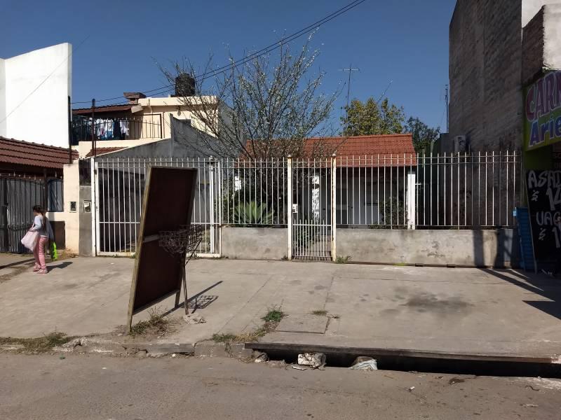 #1579404 | Venta | Casa | Gregorio De Laferrere (Ferreyra Operaciones Inmobiliarias)