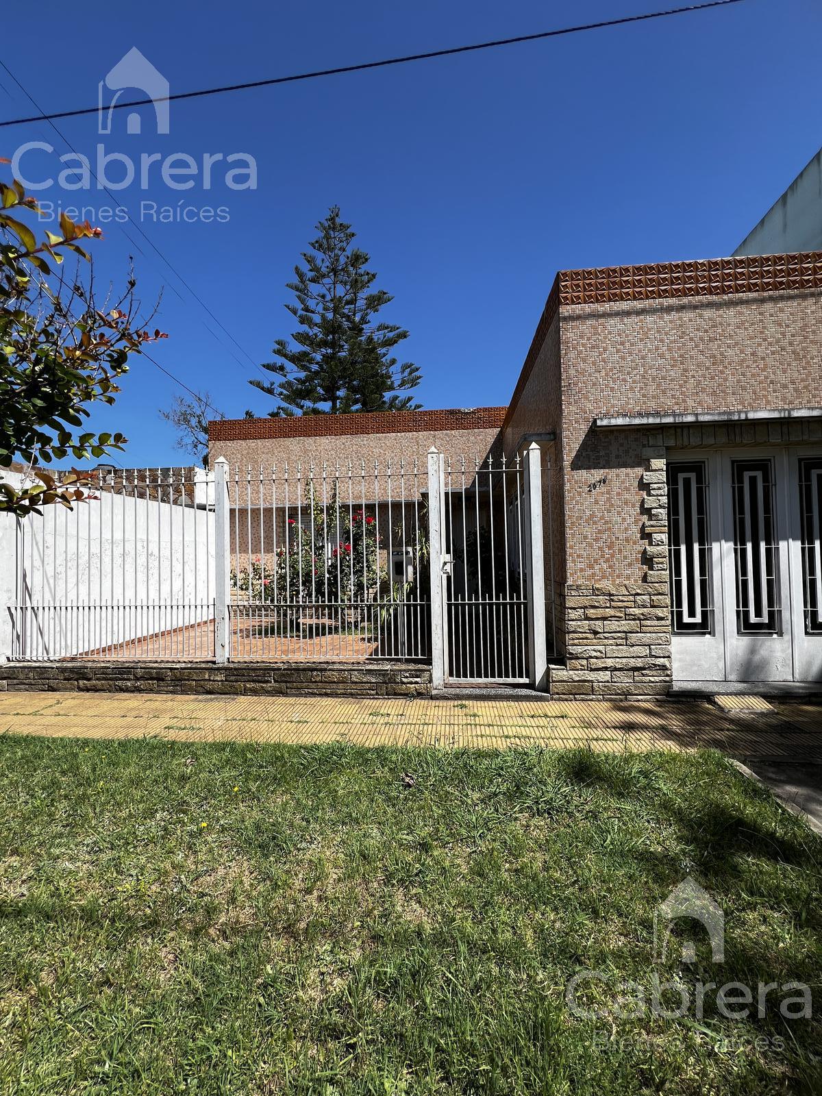 #4908323 | Sale | House | La Plata (Cabrera Bienes Raíces)