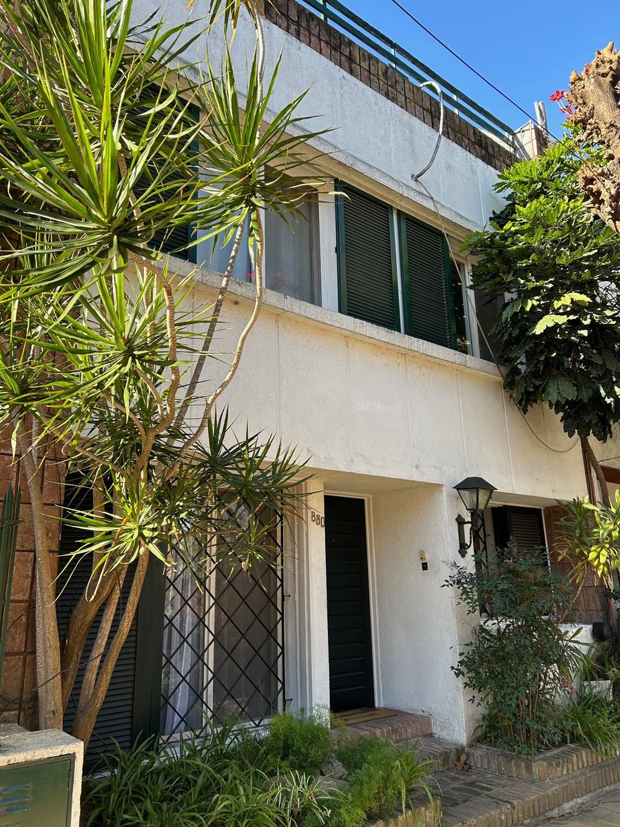 #5430377 | Venta | Casa | Martinez Santa Fe / Fleming (Lencke Propiedades)