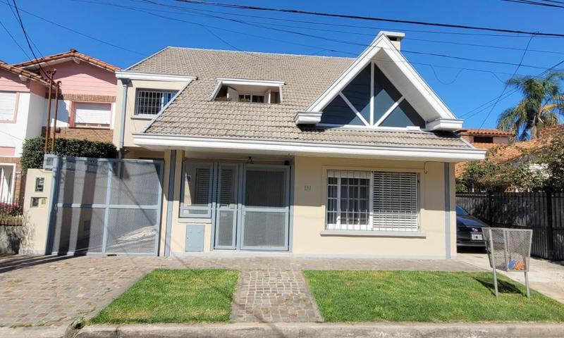 #2839801 | Venta | Casa | Bernal (Serodino Negocios Inmobiliarios)