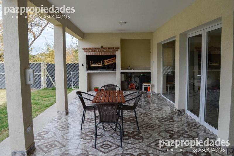 #1589145 | Sale | House | Colonia Valentina (Paz Propiedades)