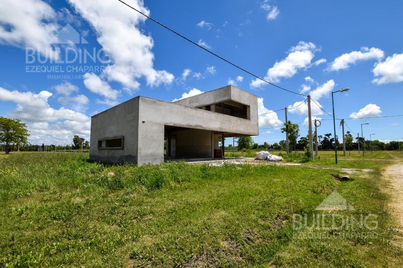 #1831659 | Venta | Lote | City Bell (Building Inmobiliaria)