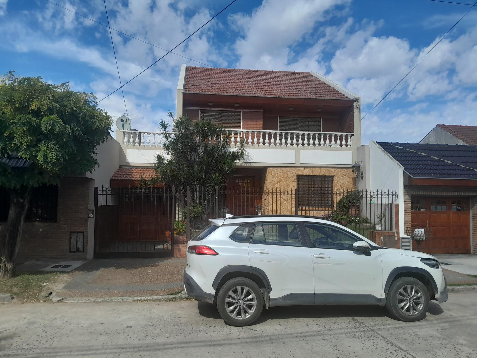 #5065549 | Rental | House | Ramos Mejia Sur (Buceviciene Negocios Inmobiliarios)