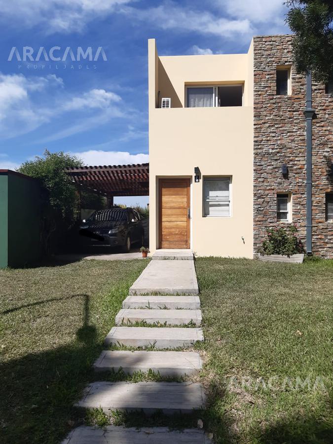 #4930949 | Venta | Casa | Monte Grande (Aracama Propiedades)