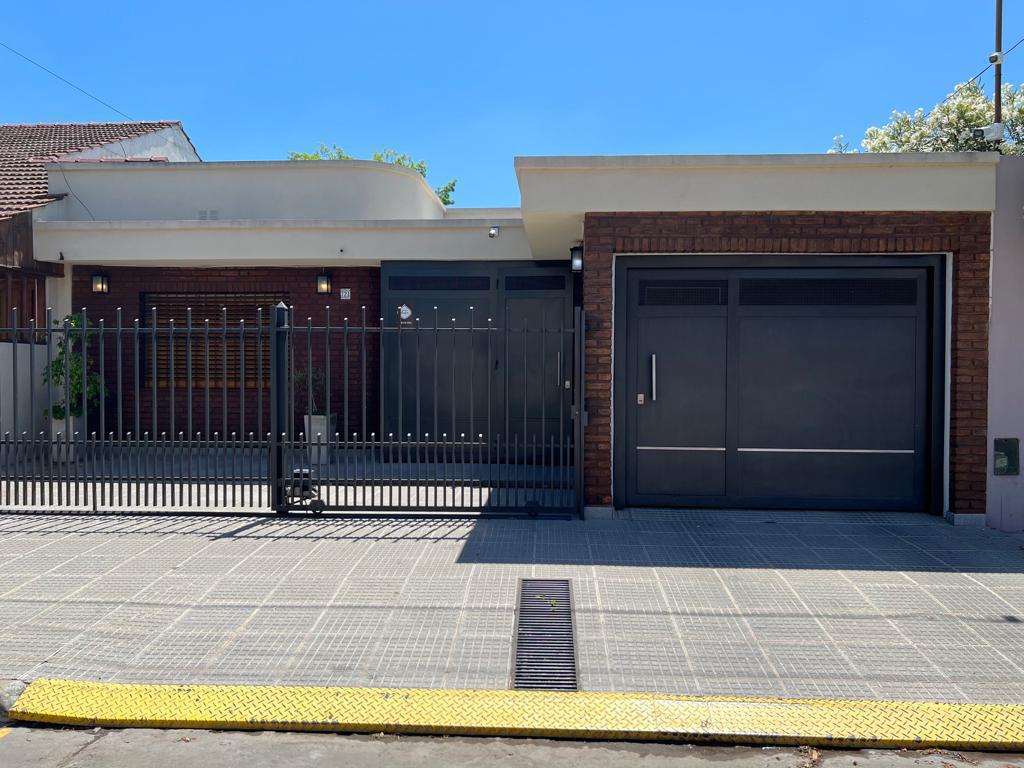 #3463225 | Venta | Casa | Centro De Lujan (Nidia Propiedades)