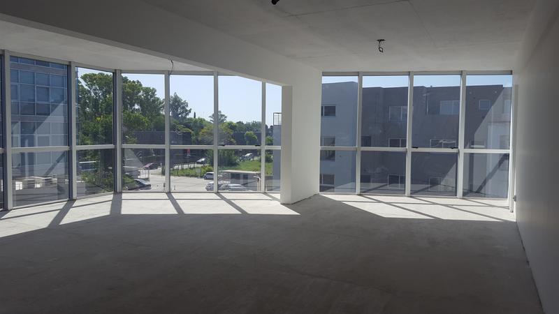 #2524246 | Venta | Oficina | Pilar Plaza (Lemos Negocios Inmobiliarios)